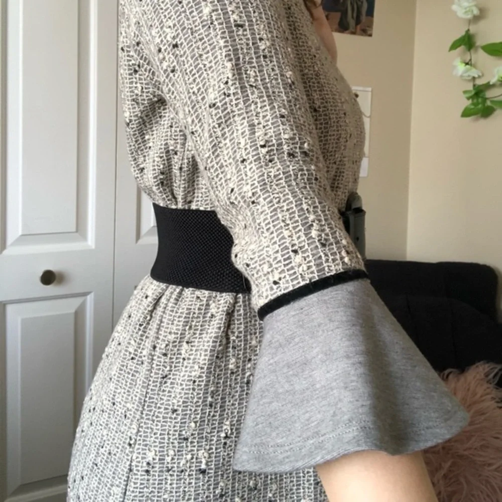 THML dress - Picture 4 of 15